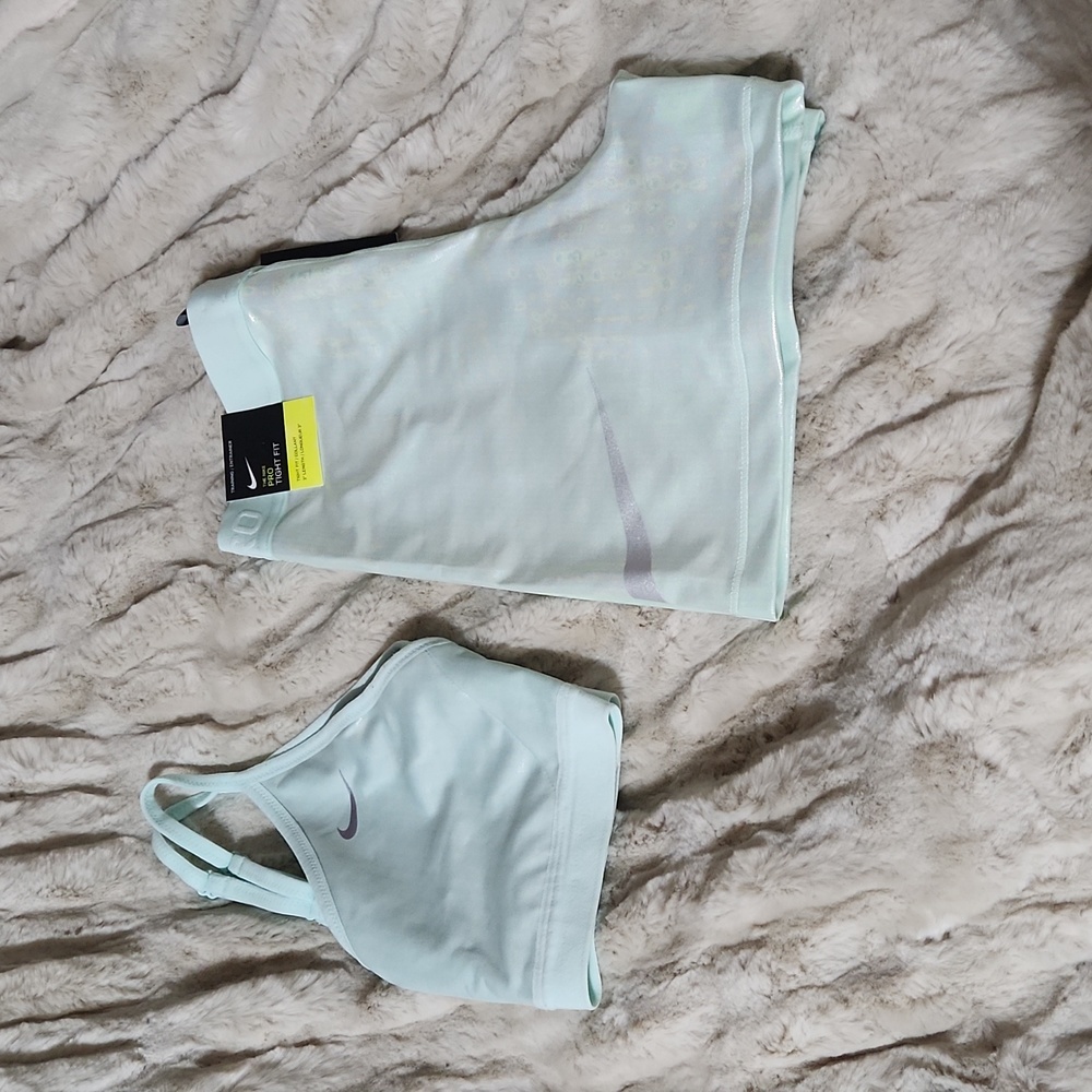 Nike bra and short set